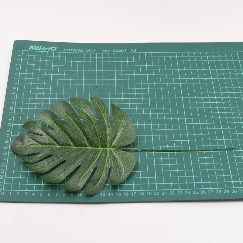 10pcs Artificial Green Turtle Leaf Scattered Tail Leaf Fake Silk Plant For DIY Wedding Birthday Party Home Decor Palm Leave