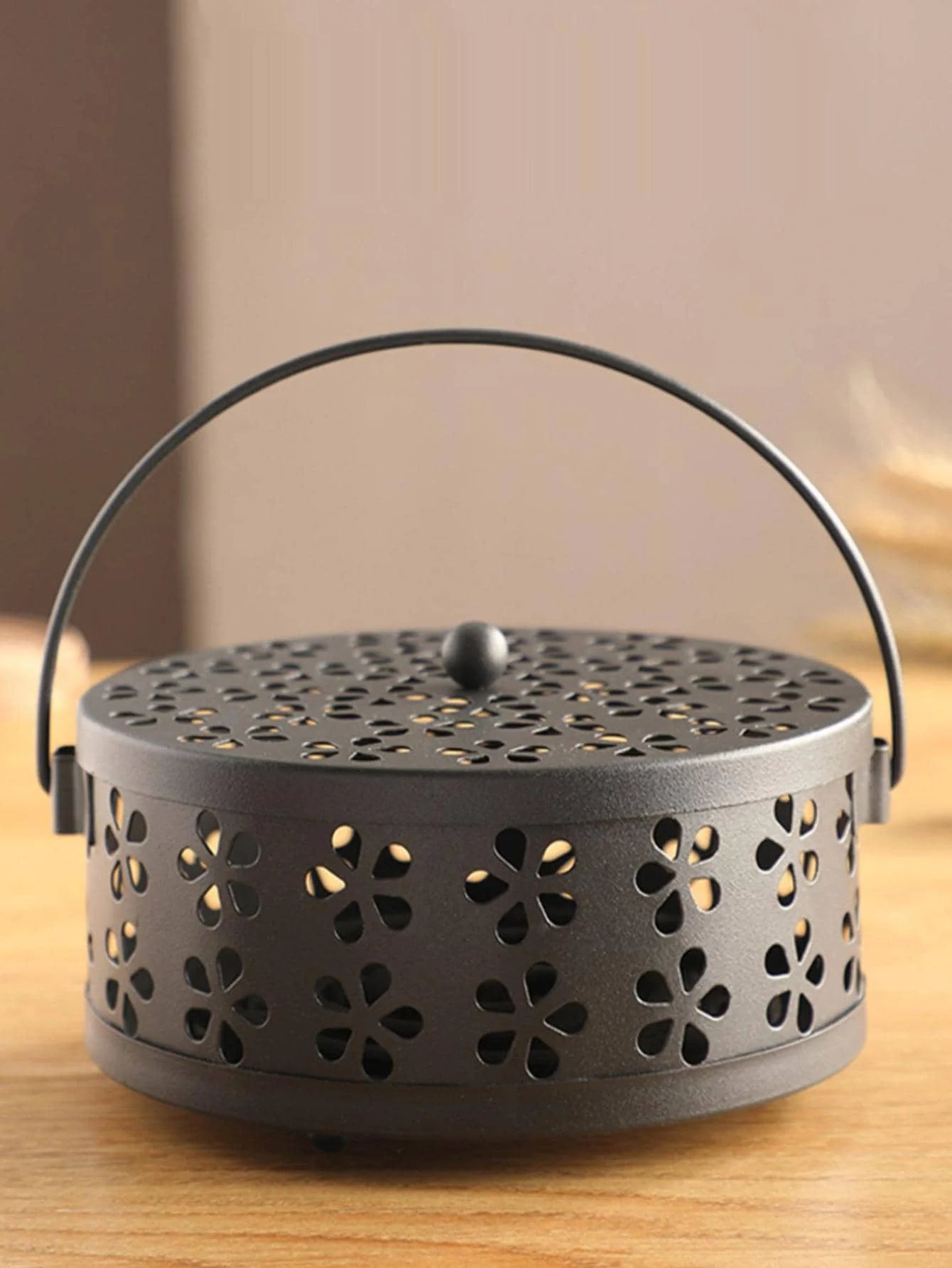 Mosquito-repellent fireproof mosquito-repellent household with cover wrought iron sandalwood mosquito incense burner