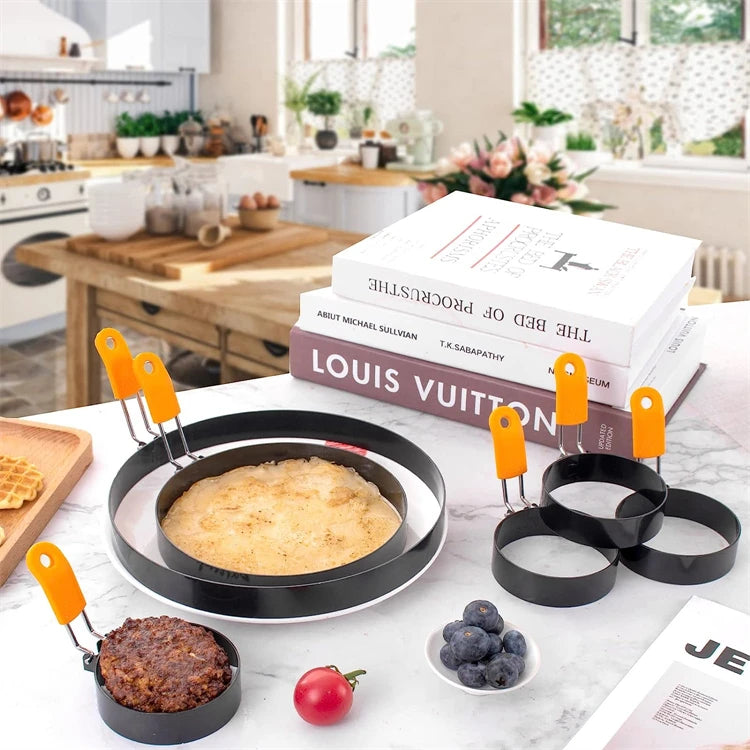 LMETJMA Egg Rings Pancake Mold Set Set Stainless Steel Fried Egg Ring Griddle Pancake Shapers with Silicone Handle JT195