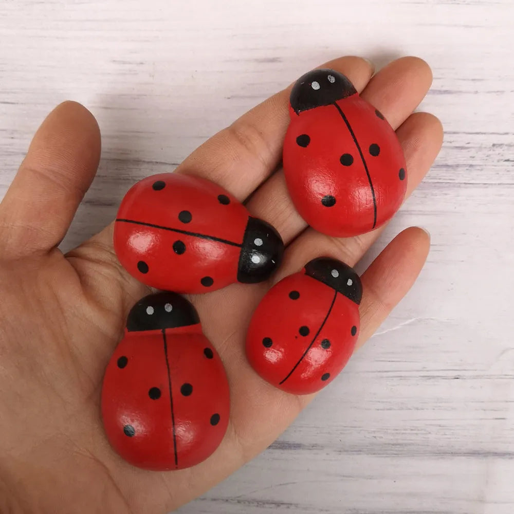 Large Wooden Ladybug Insect Animal Wood Craft DIY Accessories Miniature Fairy Garden Decoration