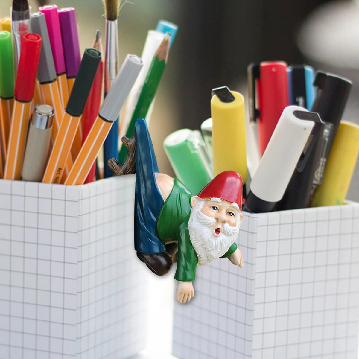 1pcs funny dwarves, dwarves with pants hanging branches, fun flowerpot pendants, resin crafts