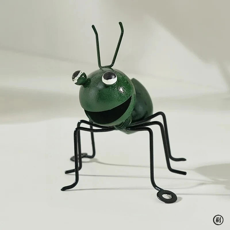 Metal Ants Garden Decoration, Fence Lawn Bedroom Living Room Hanging Wall Decoration, 3D Sculpture Ants Art Decoration Ornament