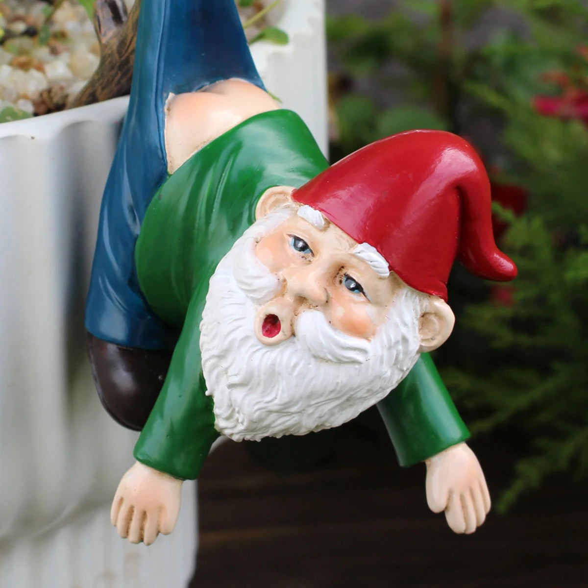 1pcs funny dwarves, dwarves with pants hanging branches, fun flowerpot pendants, resin crafts