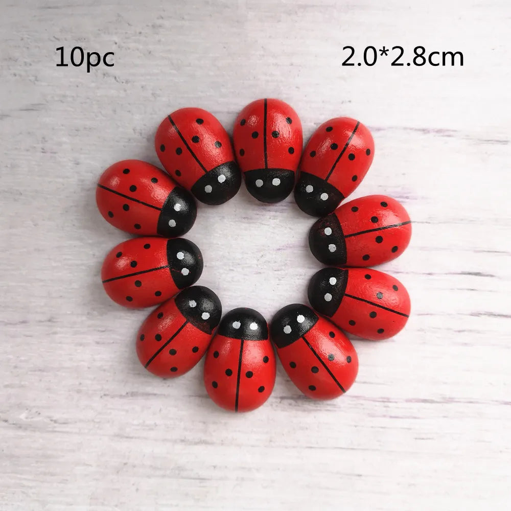 Large Wooden Ladybug Insect Animal Wood Craft DIY Accessories Miniature Fairy Garden Decoration